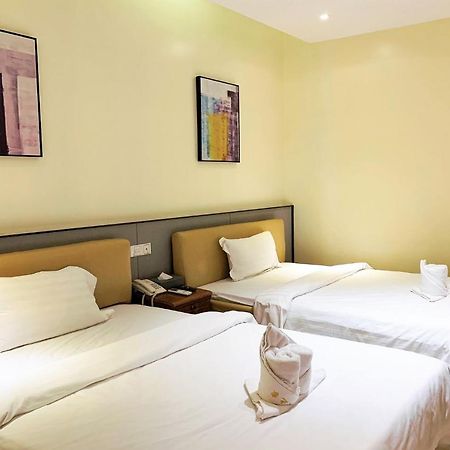 Min Hotel 1 Phnom Penh Esterno foto