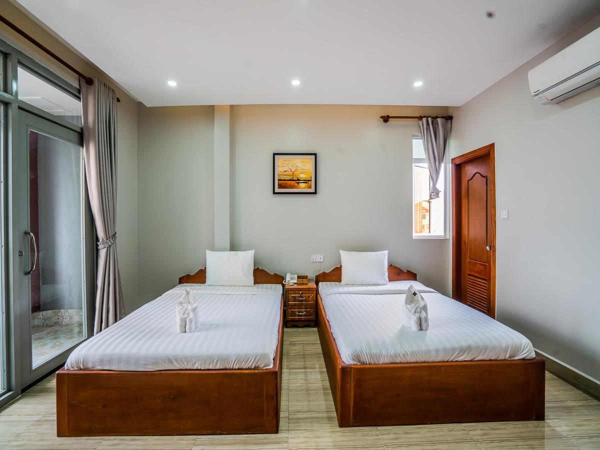 Min Hotel 1 Phnom Penh Esterno foto