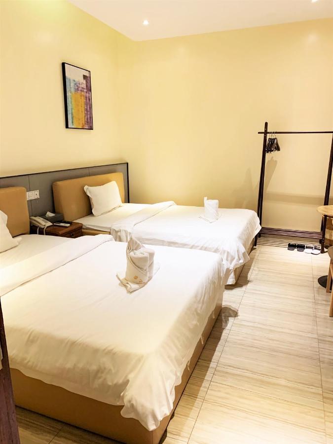 Min Hotel 1 Phnom Penh Esterno foto
