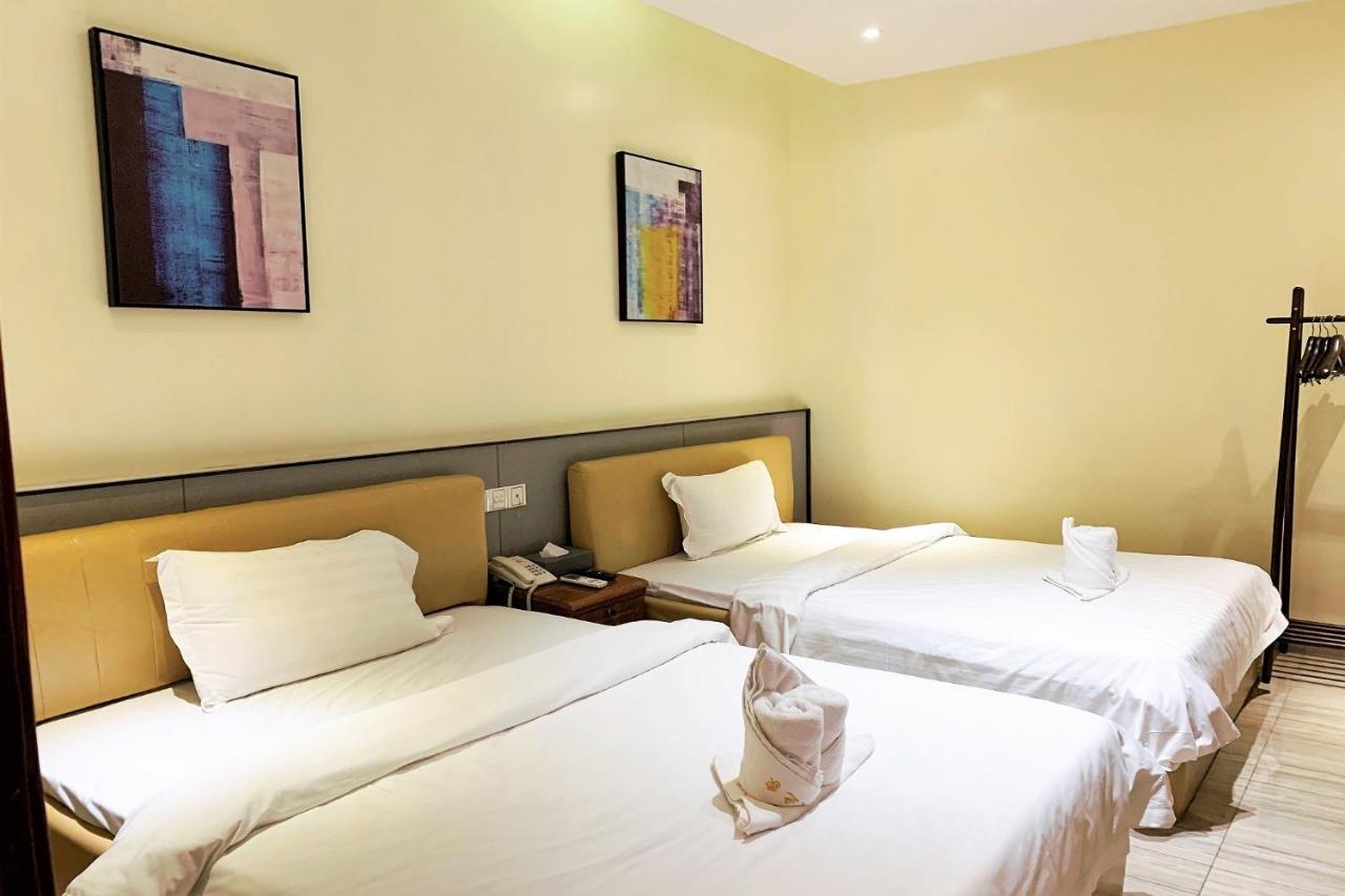 Min Hotel 1 Phnom Penh Esterno foto
